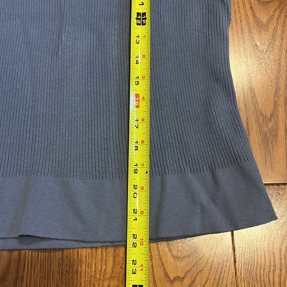 Women’s Massini ribbed v-neck button collar sweater size large - Picture 8 of 9